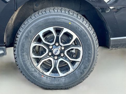 Used 2024 Ford Expedition Max Limited AWD/4WD image 33