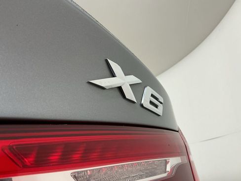 Used 2019 BMW X6 sDrive35i w/ M Sport Package image 31