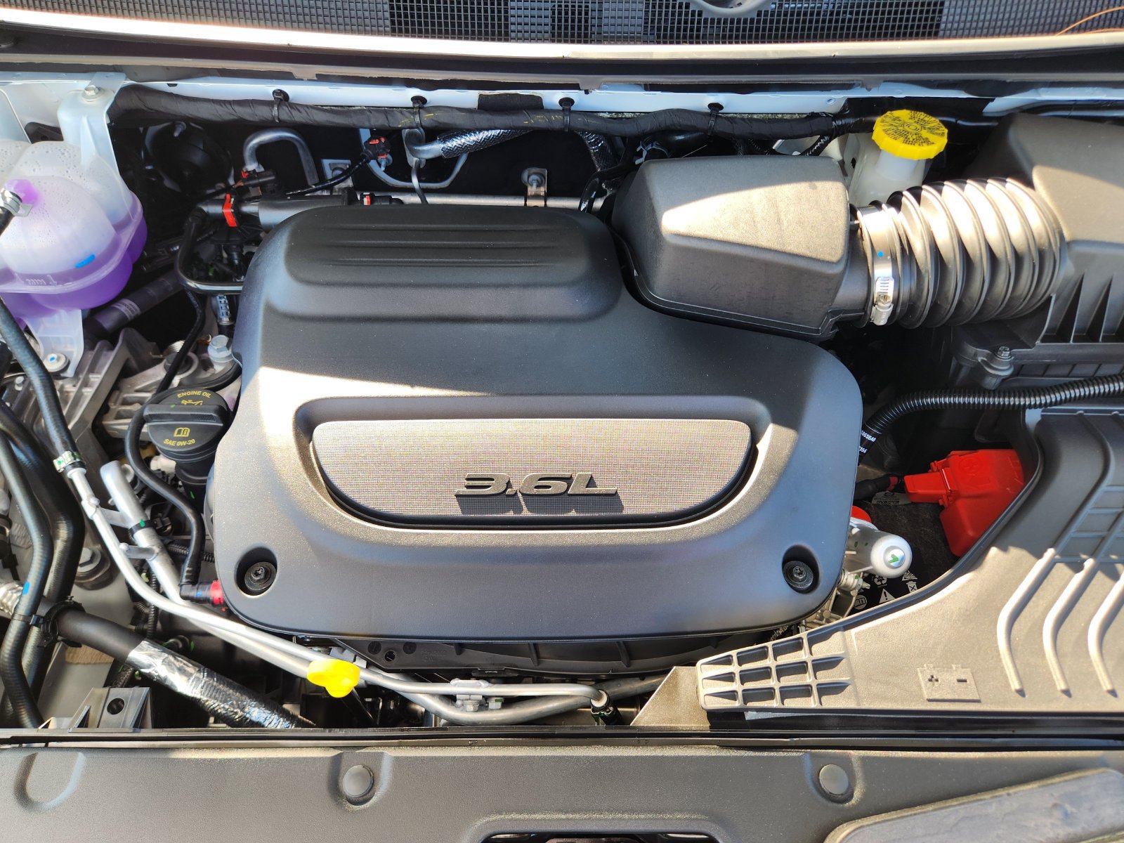 New 2027 Chrysler Pacifica Select FWD image 28