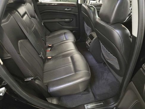 Used 2016 Cadillac SRX Luxury AWD/4WD image 7