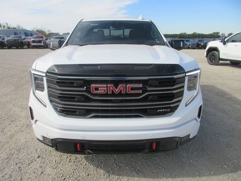 New 2026 GMC Sierra 1500 AT4 w/ AT4 Premium Package image 12