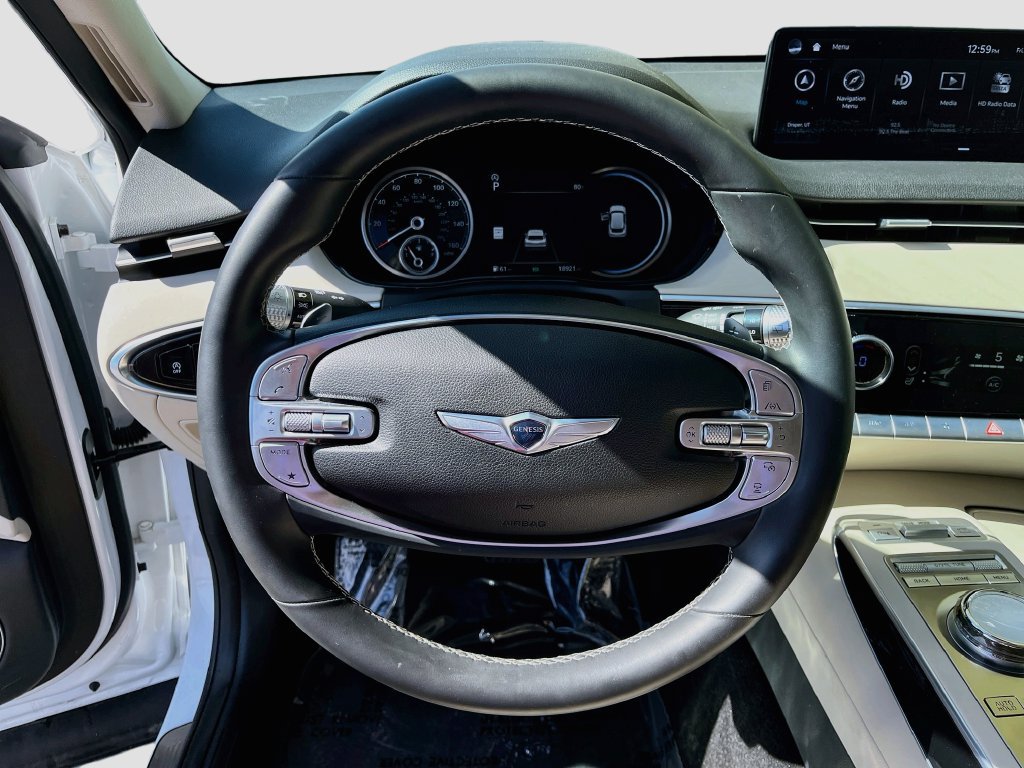Used 2023 Genesis GV70 2.5T AWD/4WD image 11