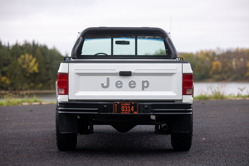 Used 1988 Jeep Comanche Pioneer AWD/4WD image 20