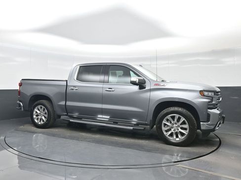 Used 2020 Chevrolet Silverado 1500 LTZ w/ LTZ Premium Package AWD/4WD image 8