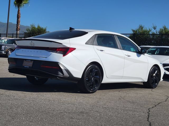New 2026 Hyundai Elantra SEL Sport FWD image 4