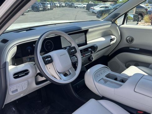 Certified 2026 Hyundai Palisade Calligraphy AWD/4WD image 29