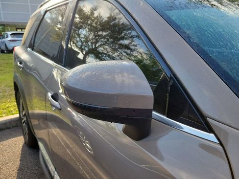 Used 2023 Nissan Pathfinder Platinum w/ Lighting Package (N93) image 7