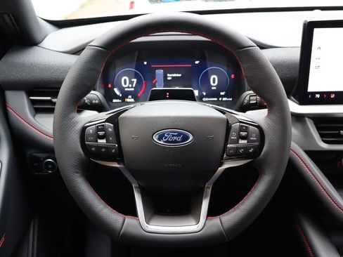 New 2026 Ford Explorer ST-Line w/ ST-Line Street Pack image 25