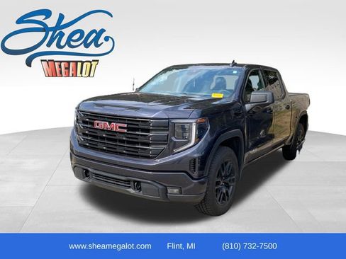 Used 2024 GMC Sierra 1500 Elevation AWD/4WD image 1