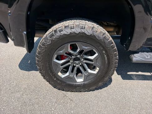 Used 2020 Chevrolet Silverado 1500 RST w/ All-Star Edition AWD/4WD image 27