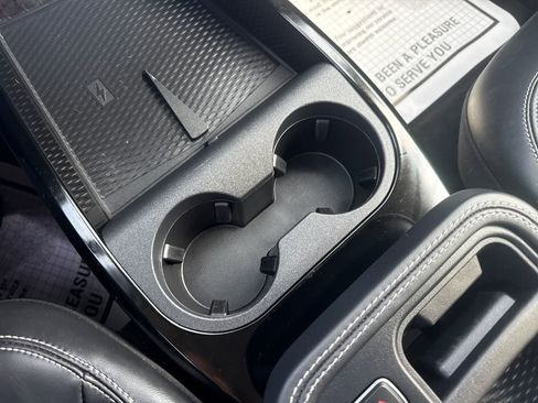 Used 2025 Ford Mustang Mach-E Select image 39