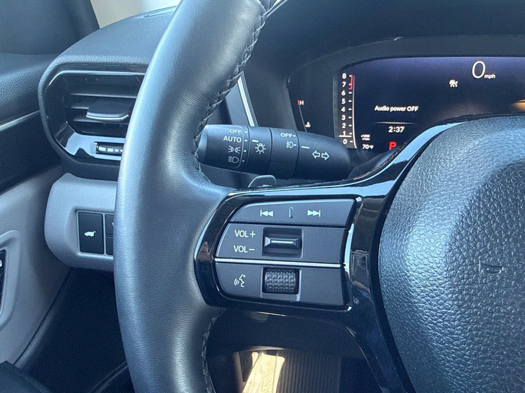 Certified 2025 Honda Pilot Elite image 26