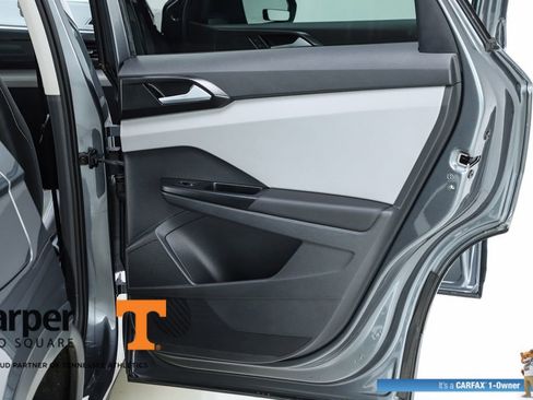 Used 2023 Volkswagen Taos SEL image 68