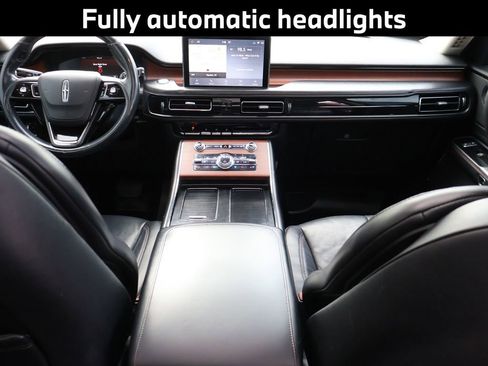 Used 2020 Lincoln Aviator Reserve w/ Equipment Group 201A AWD/4WD image 16