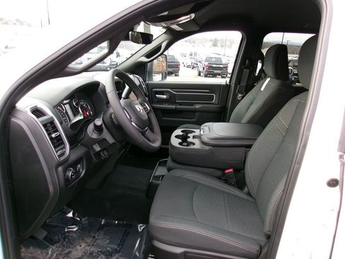 Used 2025 RAM 2500 Big Horn image 9