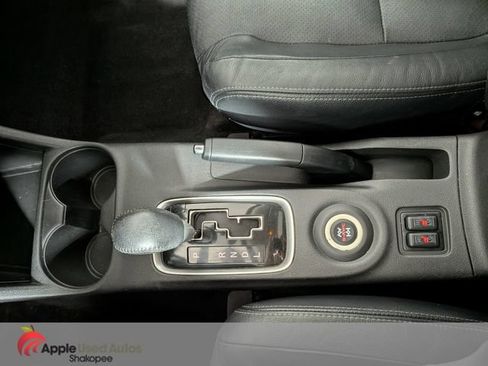 Used 2015 Mitsubishi Outlander GT AWD/4WD image 23