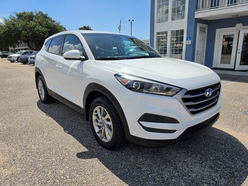 Used 2017 Hyundai Tucson SE FWD image 7