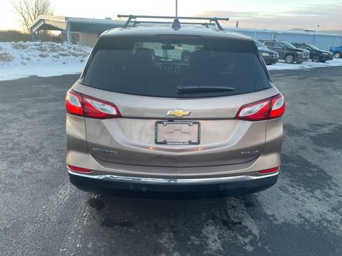 Used 2018 Chevrolet Equinox LT image 9
