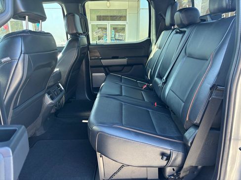 Used 2025 Ford F150 Lariat w/ Equipment Group 502A High AWD/4WD image 13