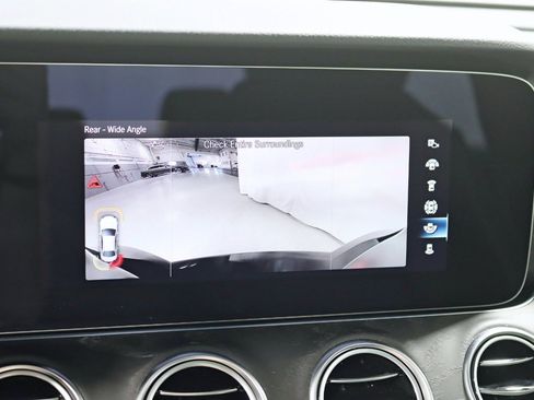 Used 2022 Mercedes-Benz E 450 E 450 4MATIC-Driver Assistance w/ Driver Assistance Package image 20