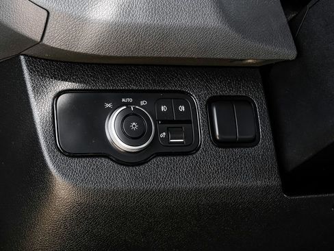 Used 2021 Mercedes-Benz Sprinter 3500 image 19