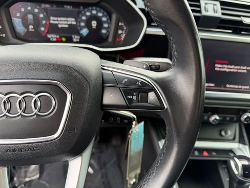 Used 2022 Audi Q3 2.0T Premium image 20