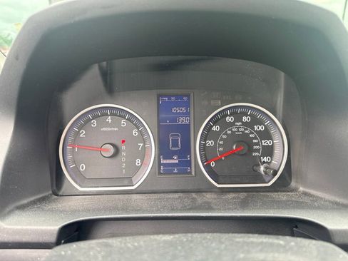 Used 2010 Honda CR-V LX image 11