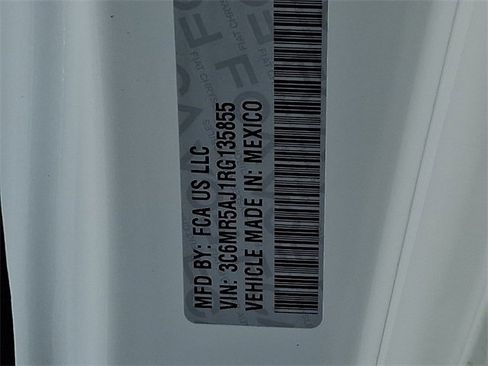 Used 2024 RAM 2500 Tradesman w/ Chrome Appearance Group image 27