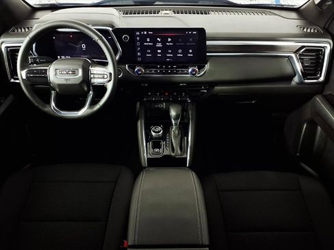 Used 2024 GMC Canyon Elevation w/ Convenience Package image 3