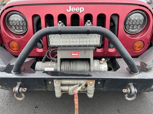 Used 2012 Jeep Wrangler Rubicon w/ PWR Convenience Group image 10