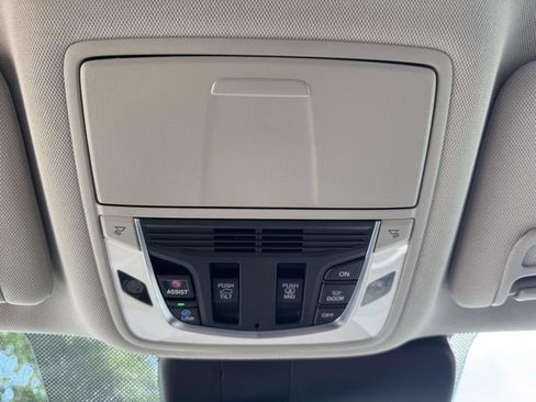 Certified 2023 Acura RDX AWD image 32