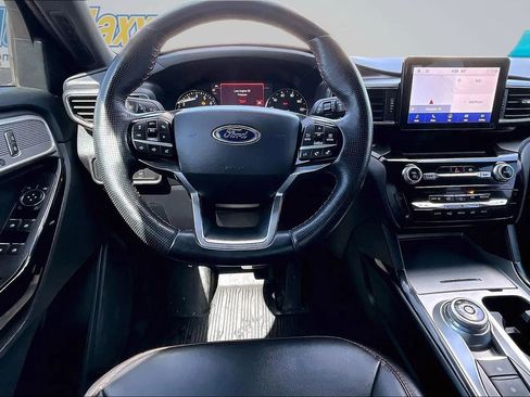 Used 2022 Ford Explorer ST-Line AWD/4WD image 12
