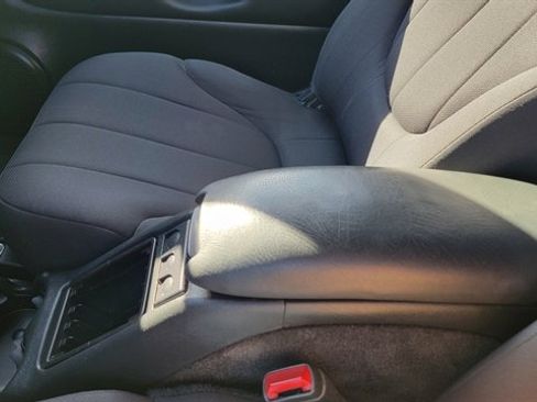 Used 2003 Chevrolet S10 Pickup LS image 23