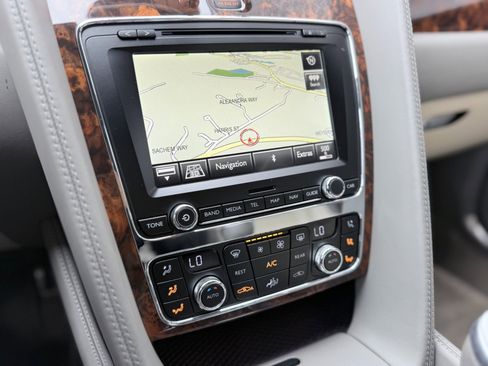 Used 2015 Bentley Flying Spur V8 AWD/4WD image 14