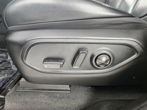 Used 2022 Jeep Grand Cherokee Limited AWD/4WD image 11