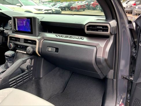 Used 2025 Toyota Tacoma SR5 image 17