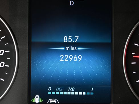 Used 2020 Mercedes-Benz Sprinter 2500 image 54