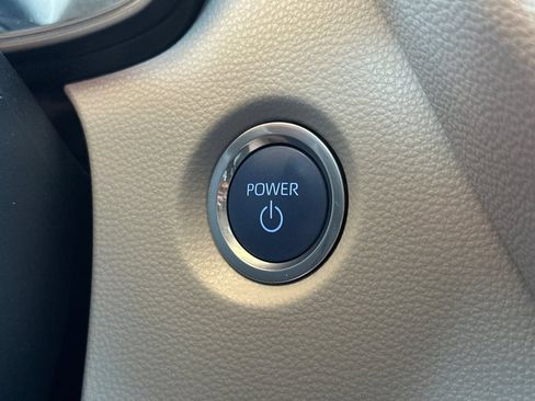 Certified 2022 Toyota Corolla LE FWD image 24