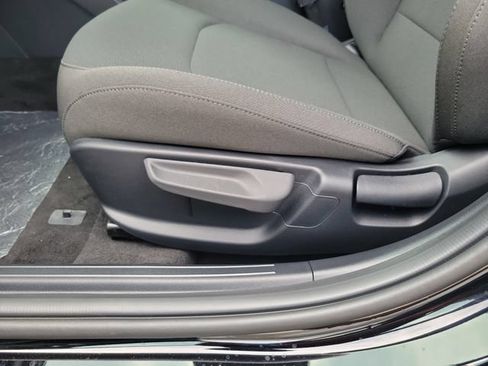 New 2026 Kia K4 FWD image 13