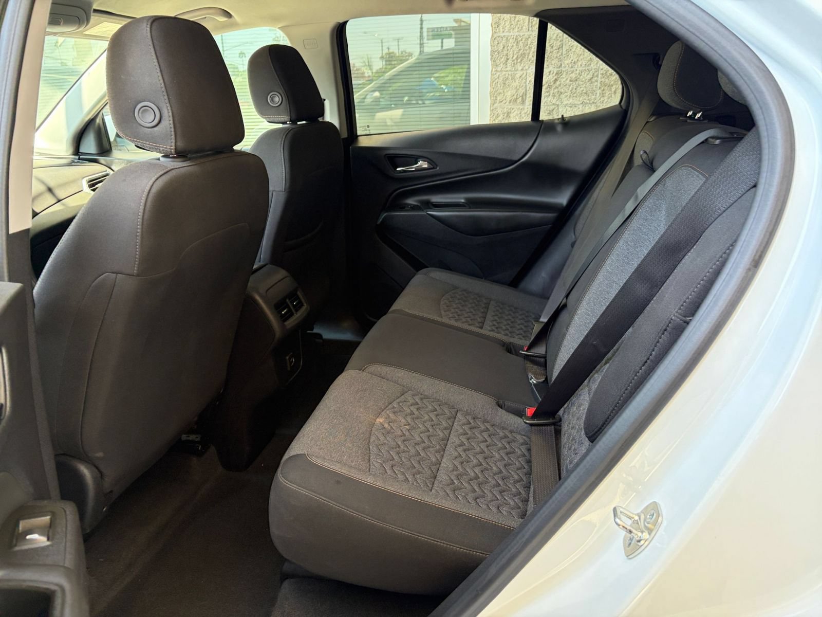 Used 2024 Chevrolet Equinox LT FWD image 26