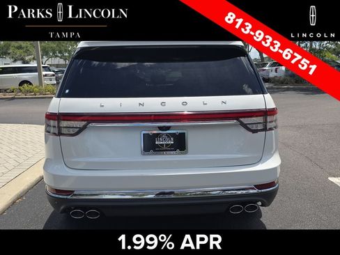 Certified 2022 Lincoln Aviator Reserve w/ Elements Package Plus AWD/4WD image 5