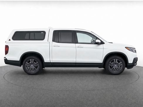 Used 2018 Honda Ridgeline Sport image 8