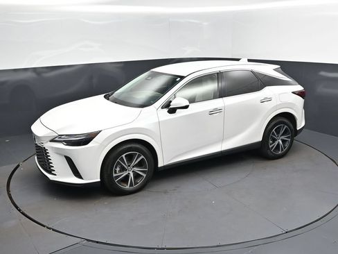 Used 2024 Lexus RX 350 FWD w/ Technology Package image 31
