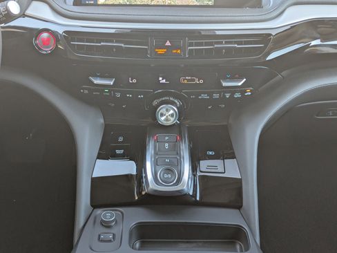 New 2026 Acura MDX SH-AWD image 19