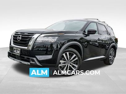 Used 2024 Nissan Pathfinder Platinum