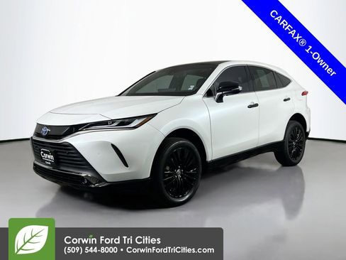 Used 2024 Toyota Venza Nightshade image 5