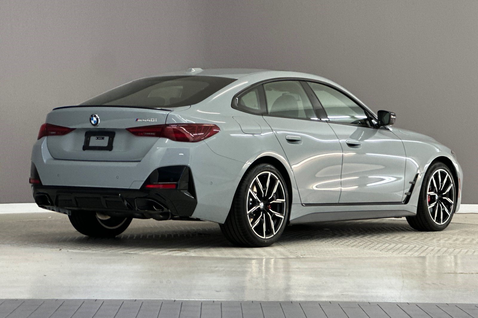 New 2026 BMW M440i w/ Premium Package RWD image 8