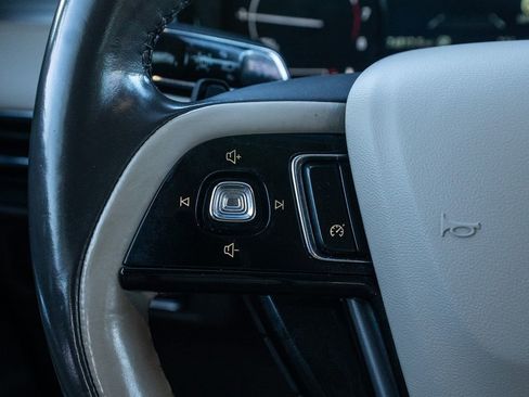 Used 2020 Lincoln Corsair AWD w/ Premium Package image 21