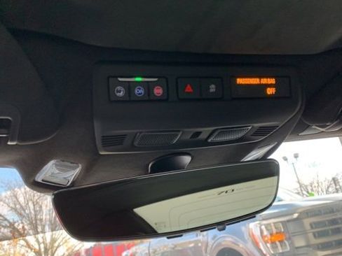 Used 2023 Chevrolet Corvette Stingray Premium Conv w/ Z51 Performance Package image 16