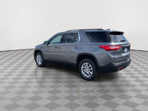 Used 2020 Chevrolet Traverse LT image 5
